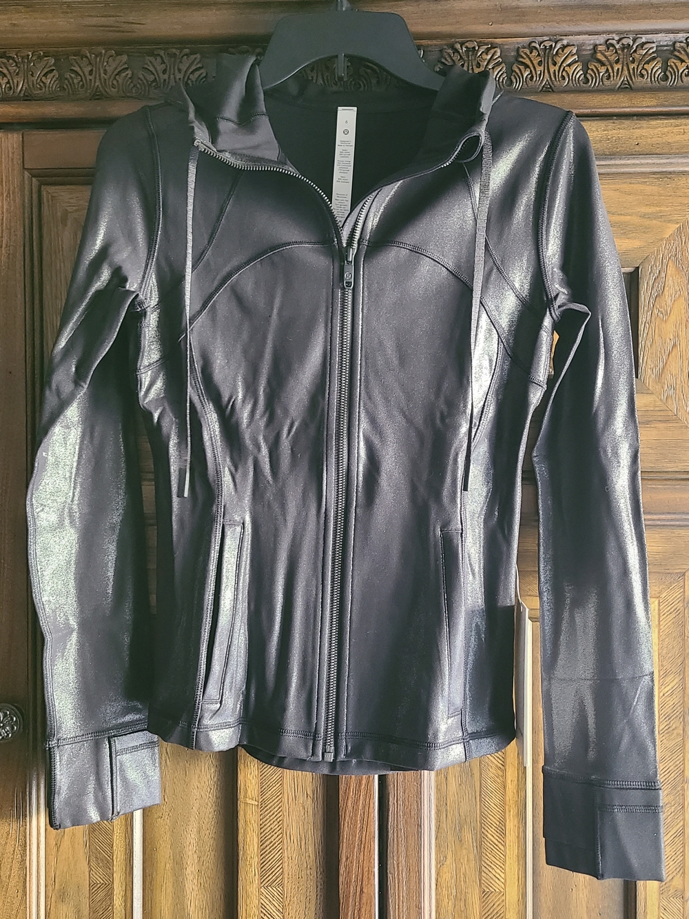 NWT Lululemon Hooded Define Jacket *Shine Radiate Foil Print Black sz. 6